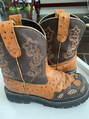 Roper Kids 🐮 🐄 Cowboy 🤠 Boots 🥾 size 6